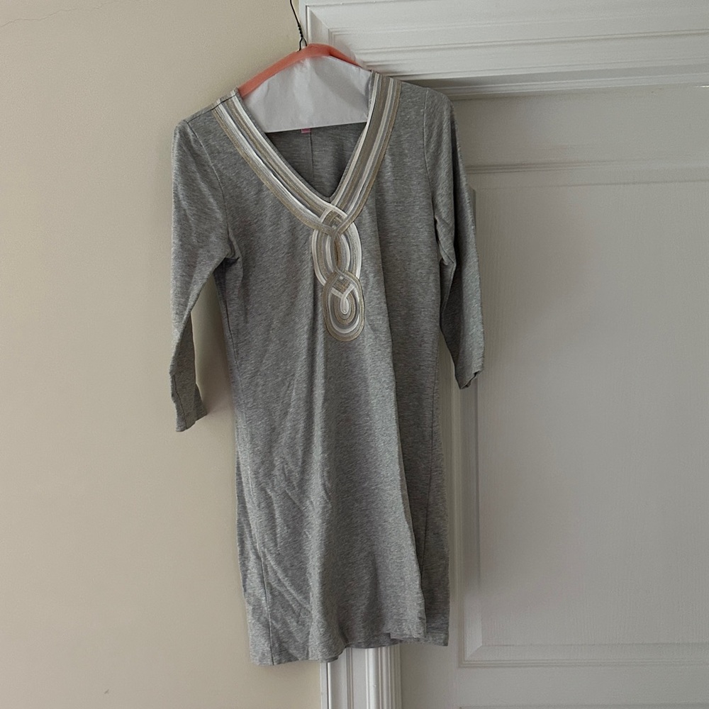 Lilly Pulitzer Gray V-Neck mini with White and metallic Accents